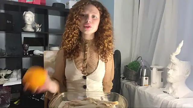 Snapshot of ElenaVanderbilt chatting on 10, 7, 2026 ElenaVanderbilt online show from 10, 7, 2026
