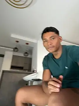 Snapshot of davidmarquez_98 chatting on 15, 7, 2026 davidmarquez 98 online show from 15, 7, 2026