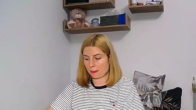 alisenties online show from 1, 12, 2025