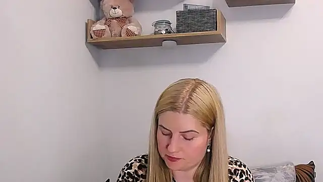 Snapshot of alisenties chatting on 15, 6, 2026 alisenties online show from 15, 6, 2026
