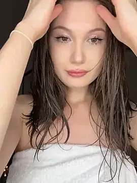 chiarahoney12 online show from 16, 7, 2026
