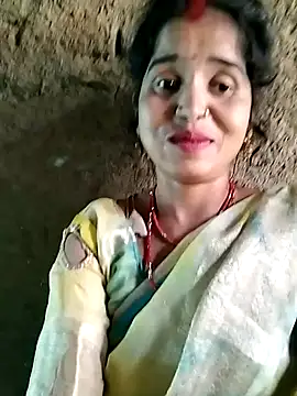 Simran Love143 online show from 19, 7, 2026