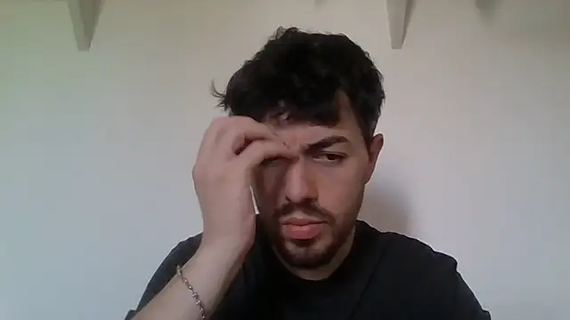 Snapshot of Newrama chatting on 4, 8, 2026 Newrama online show from 4, 8, 2026