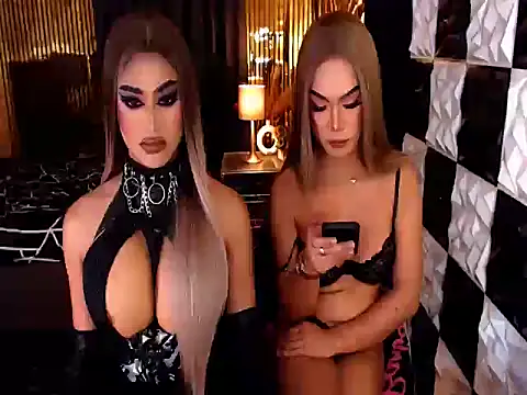 BigCockJewel online show from 16, 4, 2026