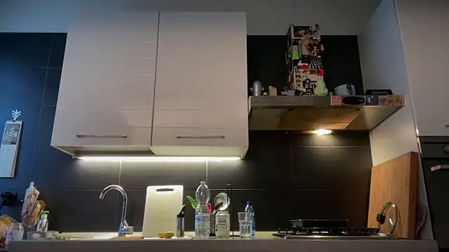 theitalianbear online show from 14, 12, 2024