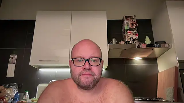 theitalianbear online show from 12, 9, 2025