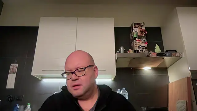 theitalianbear online show from 21, 10, 2025