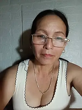 Snapshot of Play-fun chatting on 2, 8, 2026 Play-fun online show from 2, 8, 2026