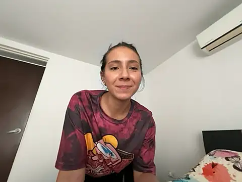 Snapshot of Jenniieebellx chatting on 26, 7, 2026 Jenniieebellx online show from 26, 7, 2026