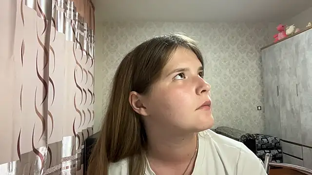 FayePapakostas online show from 27, 7, 2026