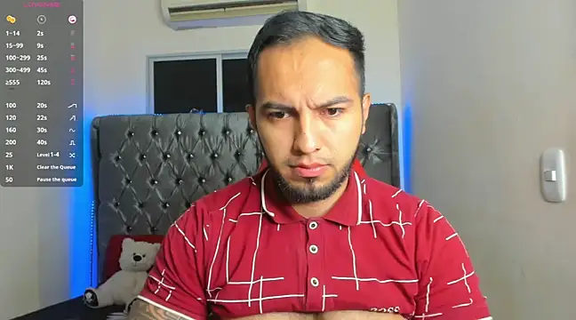 Snapshot of mrloganfuck1 chatting on 10, 2, 2025 mrloganfuck1 online show from 10, 2, 2025