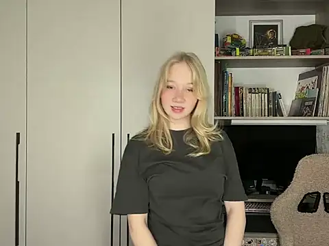 Snapshot of MargareteBerdar chatting on 31, 7, 2026 MargareteBerdar online show from 31, 7, 2026