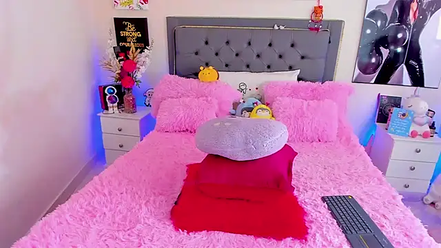 Snapshot of sticksex_candy chatting on 20, 10, 2025 sticksex candy online show from 20, 10, 2025