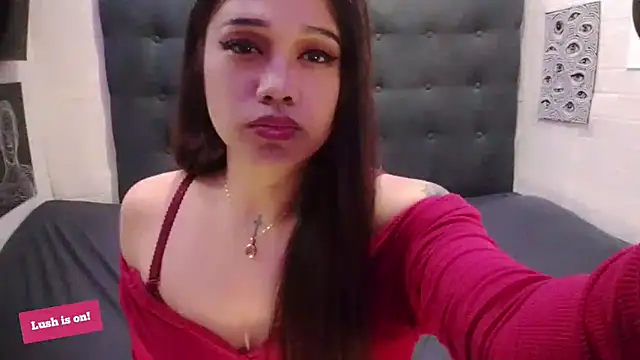 Snapshot of FoxxyJesa chatting on 11, 7, 2026 FoxxyJesa online show from 11, 7, 2026