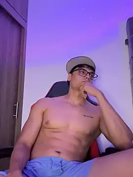 Snapshot of elpapi_21xl chatting on 30, 7, 2026 elpapi 21xl online show from 30, 7, 2026