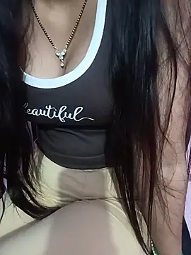Snapshot of Spicy_Bhabh chatting on 2, 8, 2026 Spicy Bhabh online show from 2, 8, 2026