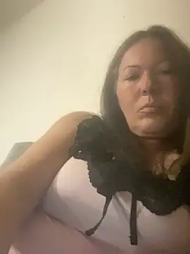 Snapshot of Scottish-BonnieX chatting on 8, 8, 2026 Scottish-BonnieX online show from 8, 8, 2026