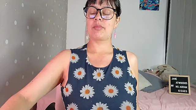 Snapshot of jane_madmax chatting on 29, 4, 2026 jane madmax online show from 29, 4, 2026