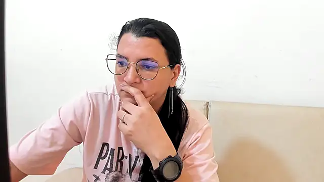 MARILYN GARCIA online show from 8, 1, 2026