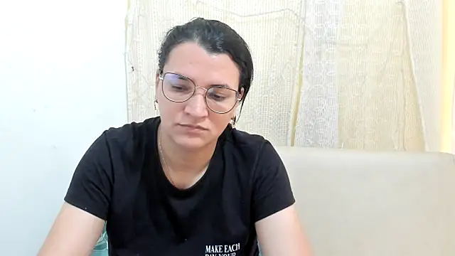 MARILYN GARCIA online show from 21, 2, 2026