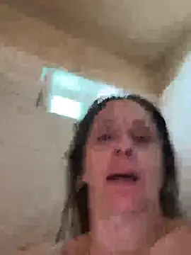 Snapshot of TYYGueraaa77 chatting on 8, 8, 2026 TYYGueraaa77 online show from 8, 8, 2026