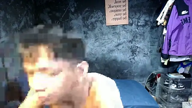 Snapshot of asianPinoy4you chatting on 19, 10, 2025 asianPinoy4you online show from 19, 10, 2025