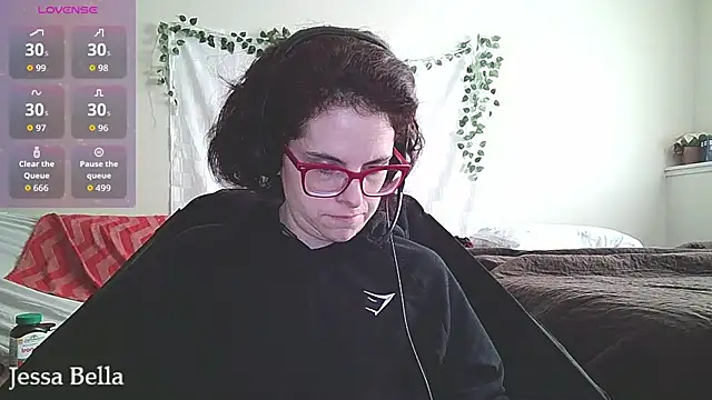 Snapshot of JessaBella chatting on 8, 5, 2026 JessaBella online show from 8, 5, 2026