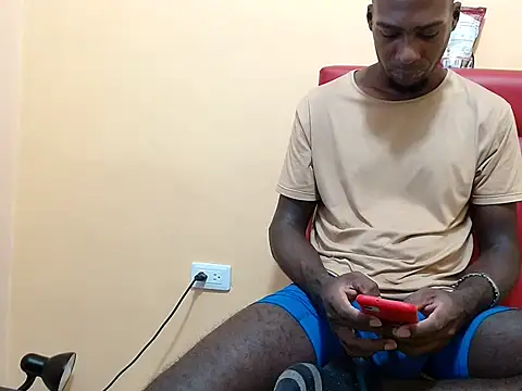 Snapshot of kurtbigcock chatting on 4, 2, 2025 kurtbigcock online show from 4, 2, 2025