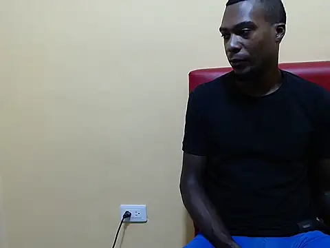 Snapshot of kurtbigcock chatting on 2, 3, 2025 kurtbigcock online show from 2, 3, 2025