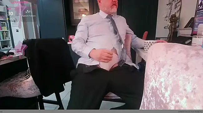 Snapshot of jiminpete chatting on 9, 12, 2024 jiminpete online show from 9, 12, 2024