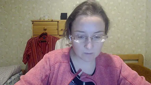 Snapshot of Smart_Rose chatting on 5, 3, 2025 Smart Rose online show from 5, 3, 2025