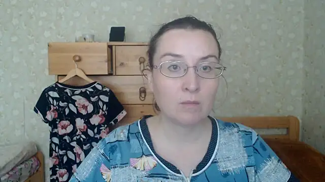 Snapshot of Smart_Rose chatting on 1, 11, 2025 Smart Rose online show from 1, 11, 2025