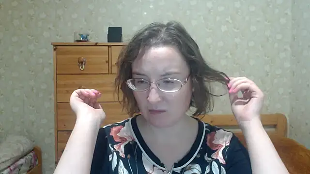 Snapshot of Smart_Rose chatting on 9, 11, 2025 Smart Rose online show from 9, 11, 2025