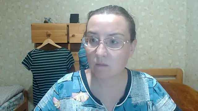 Snapshot of Smart_Rose chatting on 13, 12, 2025 Smart Rose online show from 13, 12, 2025