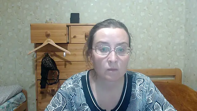 Snapshot of Smart_Rose chatting on 16, 12, 2025 Smart Rose online show from 16, 12, 2025