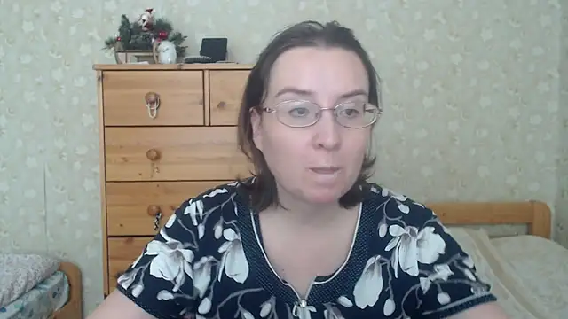 Snapshot of Smart_Rose chatting on 3, 2, 2026 Smart Rose online show from 3, 2, 2026