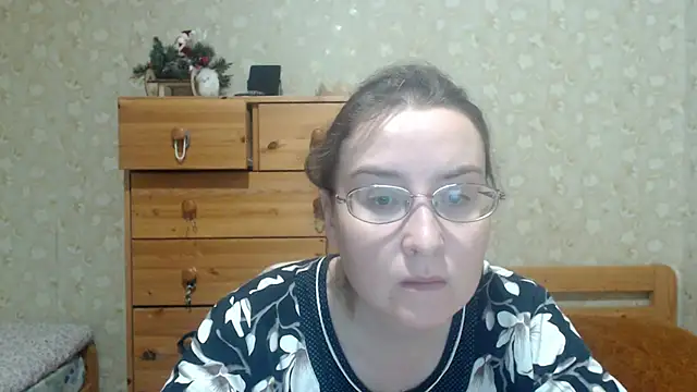 Snapshot of Smart_Rose chatting on 3, 2, 2026 Smart Rose online show from 3, 2, 2026