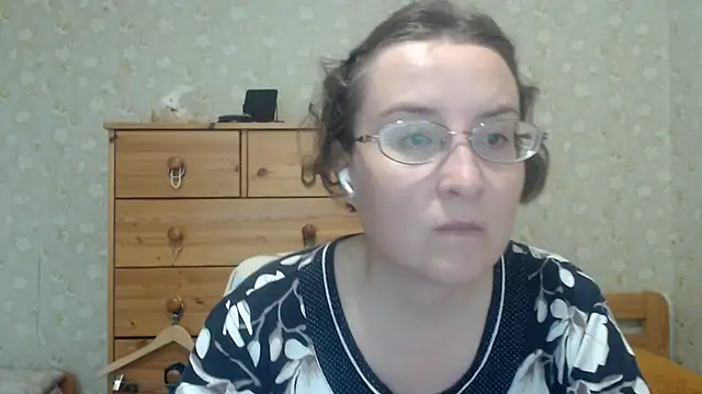Snapshot of Smart_Rose chatting on 4, 6, 2026 Smart Rose online show from 4, 6, 2026