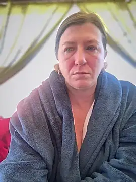 Snapshot of Natali_UA chatting on 28, 4, 2026 Natali UA online show from 28, 4, 2026