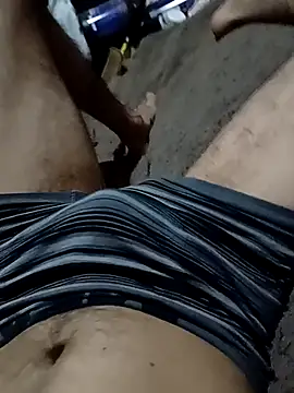 Snapshot of merlo2020 chatting on 5, 12, 2025 merlo2020 online show from 5, 12, 2025