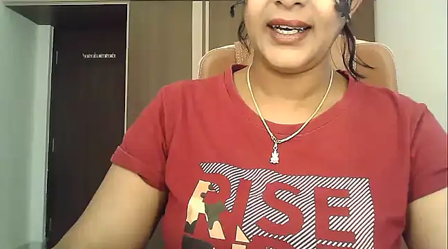 Snapshot of Spandana_Sweety chatting on 7, 3, 2025 Spandana Sweety online show from 7, 3, 2025