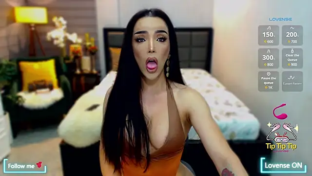 Snapshot of ThaliaSexGoddes chatting on 29, 12, 2024 ThaliaSexGoddes online show from 29, 12, 2024