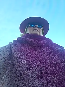 MucMilf59 online show from 28, 11, 2025