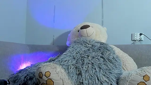 SandraGoldstein online show from 15, 2, 2025