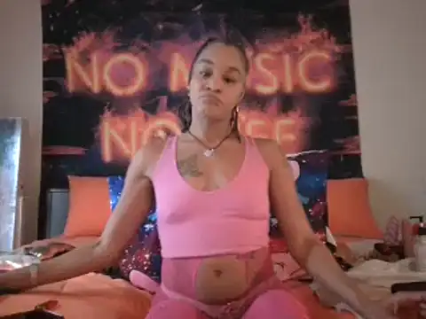 EnticingAaliyah online show from 12, 12, 2024