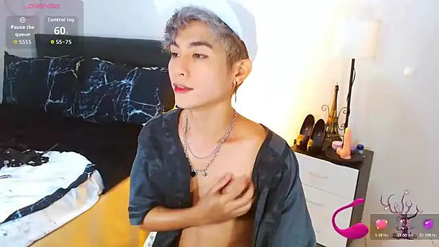 Snapshot of WildestTwink chatting on 23, 4, 2026 WildestTwink online show from 23, 4, 2026