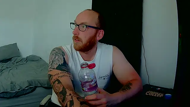 Snapshot of Tilerdadbod chatting on 20, 6, 2026 Tilerdadbod online show from 20, 6, 2026