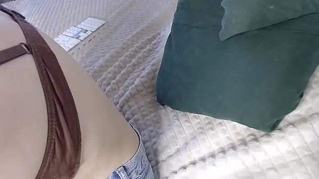 Snapshot of Kiradoll27 chatting on 22, 11, 2025 Kiradoll27 online show from 22, 11, 2025