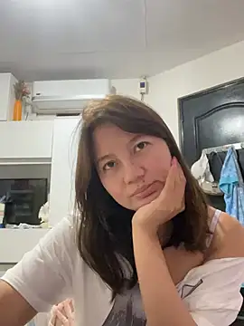 Snapshot of asianmystery203 chatting on 30, 12, 2024 asianmystery203 online show from 30, 12, 2024