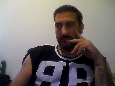 Snapshot of Italian_dark_desire chatting on 1, 11, 2025 Italian dark desire online show from 1, 11, 2025